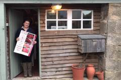 mum-and-sign